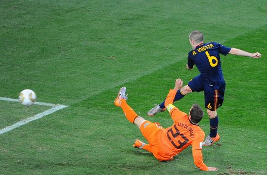 足球感人催泪片段真实事件,足球感动瞬间催泪片段2014阿根廷