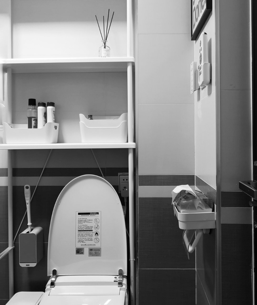 越来越多人卫生间这样布置真高级,卫生间装柜子和马桶注意事项