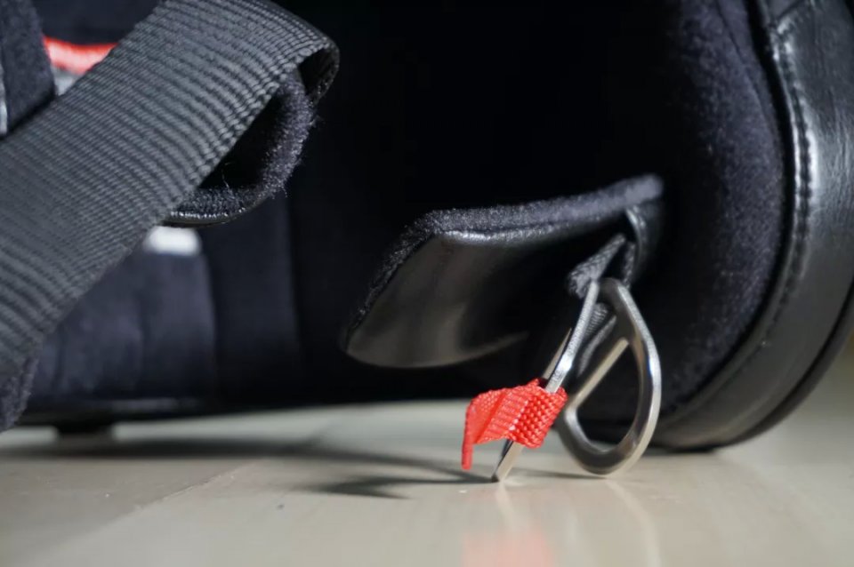 shoei揭面盔neotec1和neotec2,shoei复古盔体积大不大