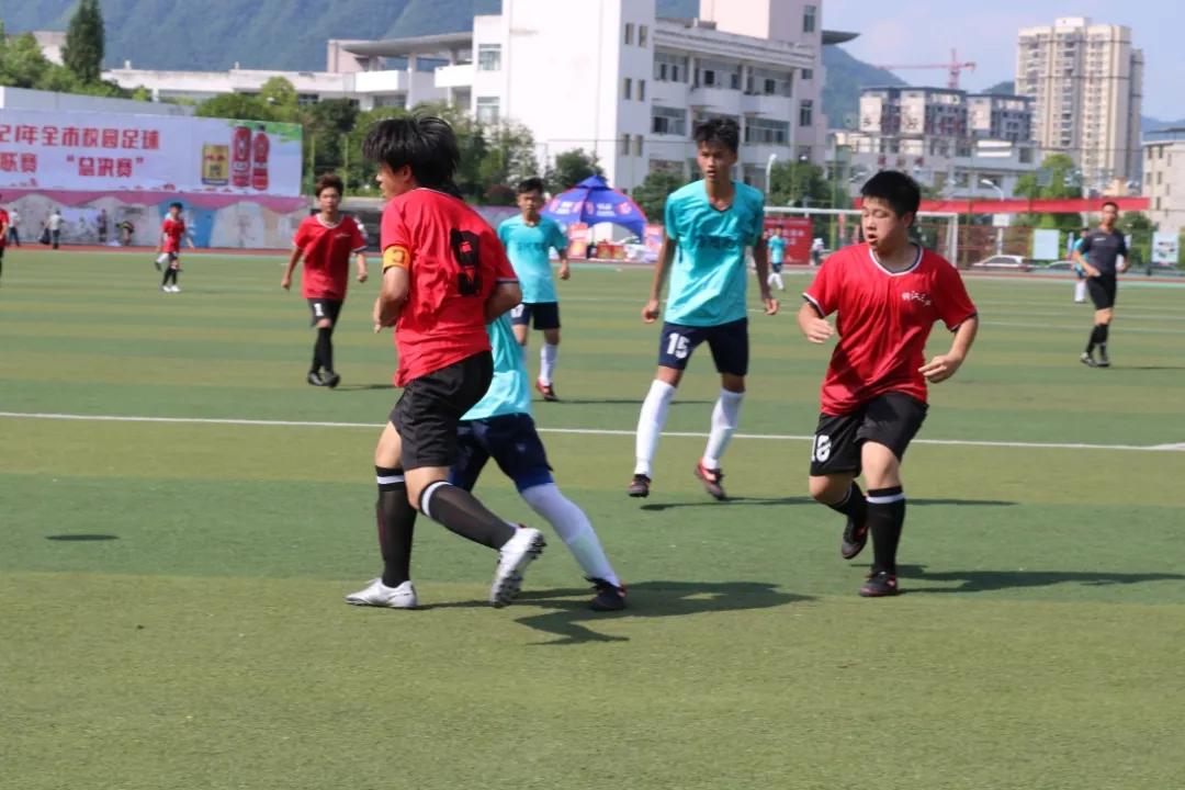 2021铜仁市校园足球三级联赛总决赛在江口开幕