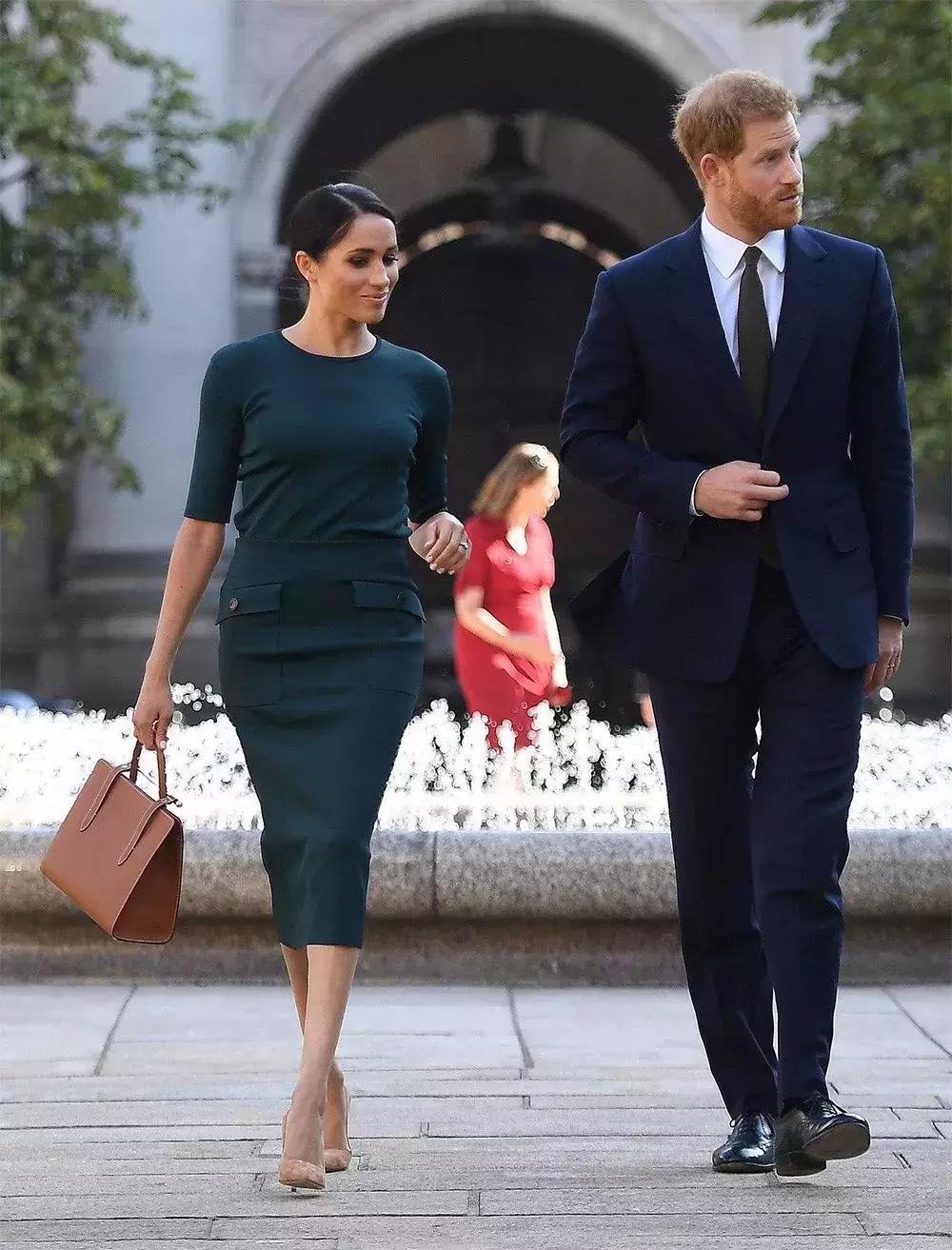 扒一扒英国王妃的御用品牌,英国王妃御用品牌