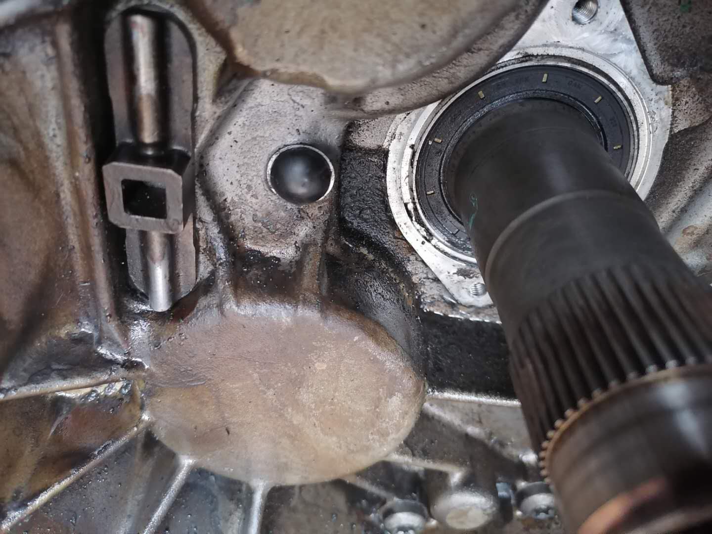 14款帕萨特干式双离合维修,帕萨特dq200能换湿式的双离合吗