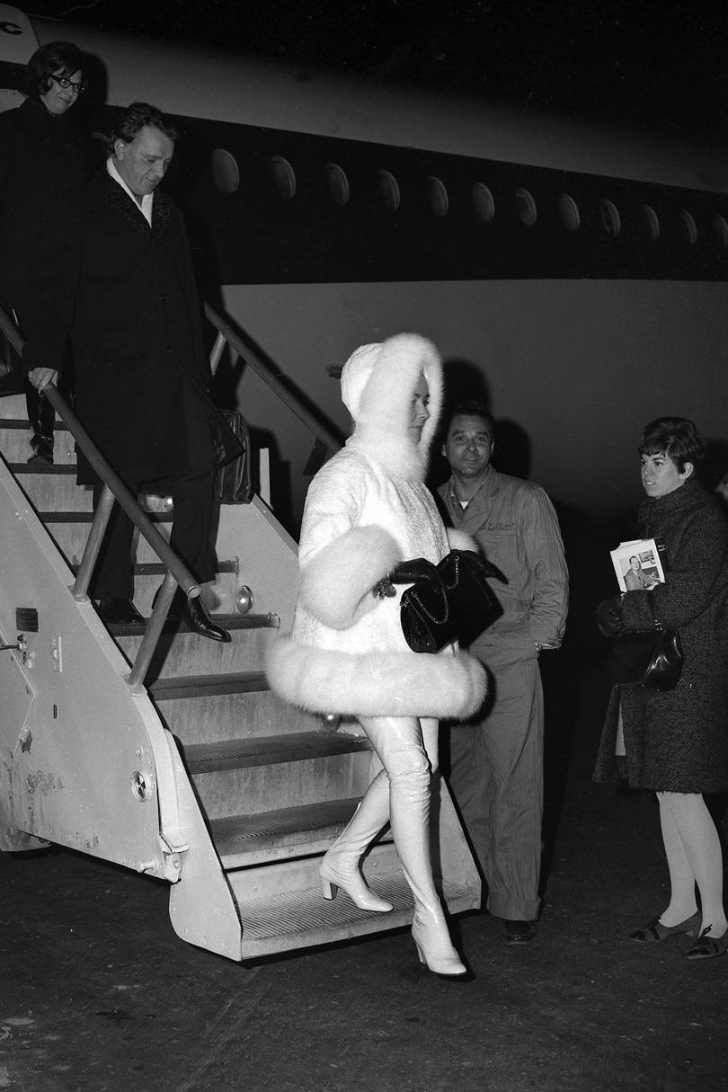 机场街拍方式,机场街拍是谁带火的