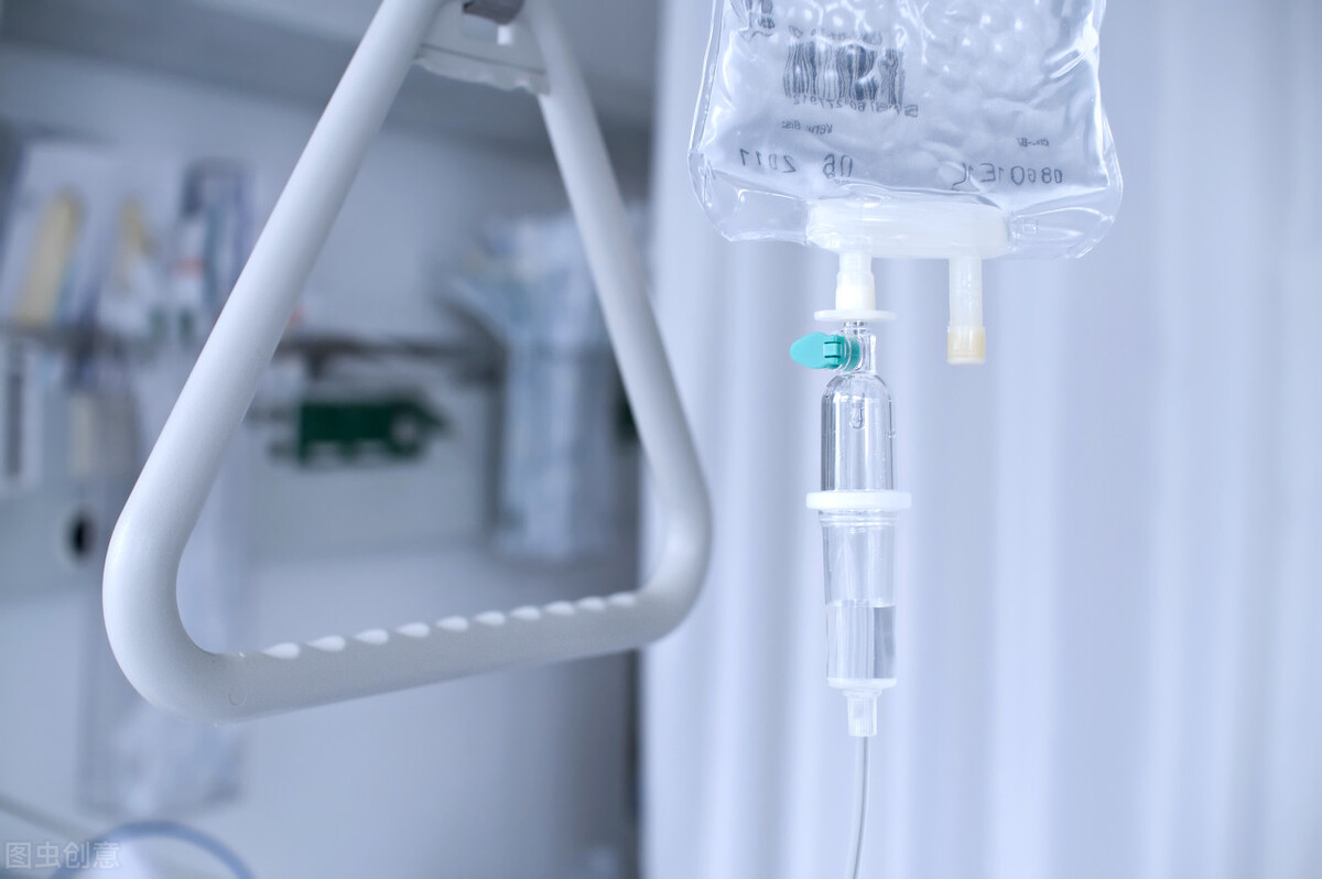 淋雨后反复发烧是什么原因,每一次淋雨都发烧