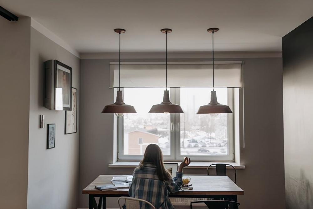 写作小白怎样入手怎样投稿,手机上写作投稿能赚钱吗