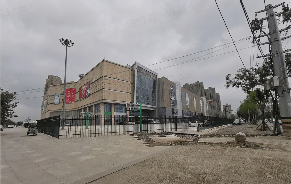 商场改造成学校,商场改造成办公室