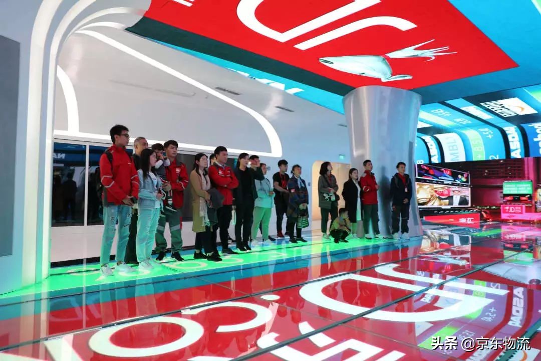 快递员的辛苦之处,致敬辛勤的快递员