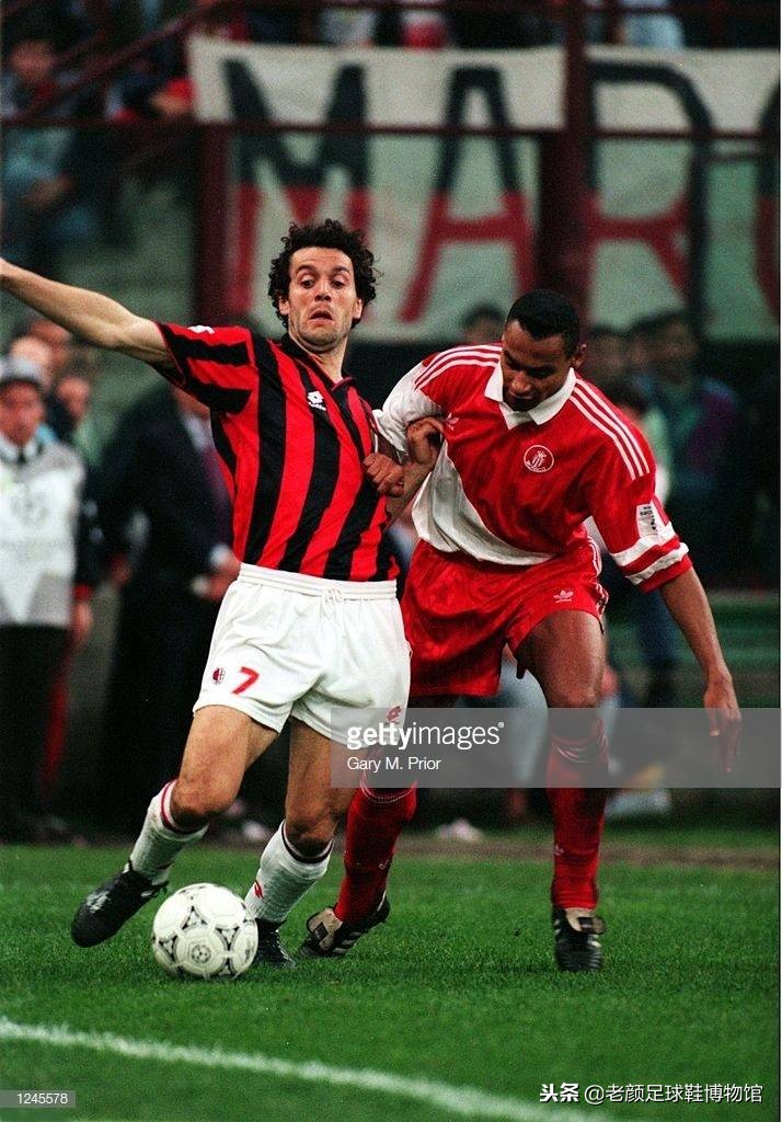 面授机宜1.2亿库利巴利，可以防守外星人的法国黑人民族英雄