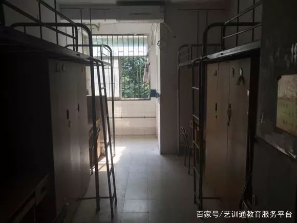 文科大学宿舍条件排名,全国学院宿舍条件排名