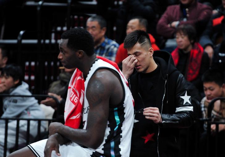 真吓人！赢八一一场苦涩的胜利，连胜终结王险些终结自己