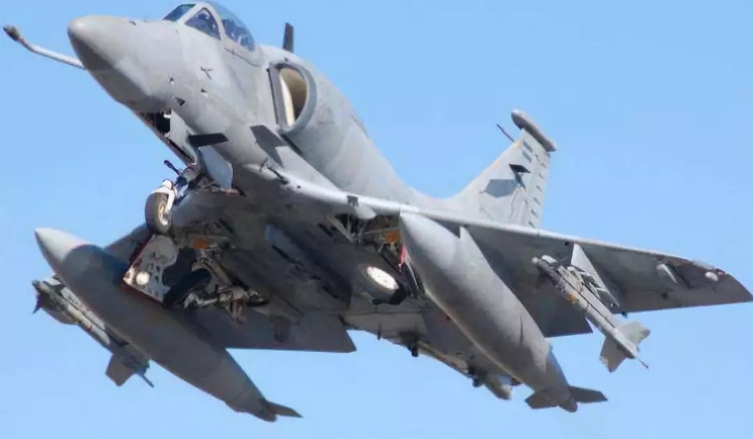 印度航母拍卖现场,印度拍卖旧航母视频