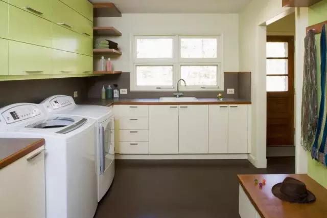 家庭洗衣房设计方案,楼梯下空间设计成洗衣房