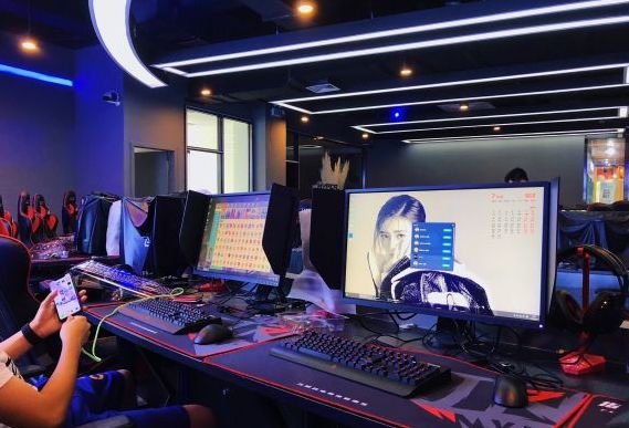 除了ktv还有哪里能唱歌,除了ktv什么地方可以唱歌玩