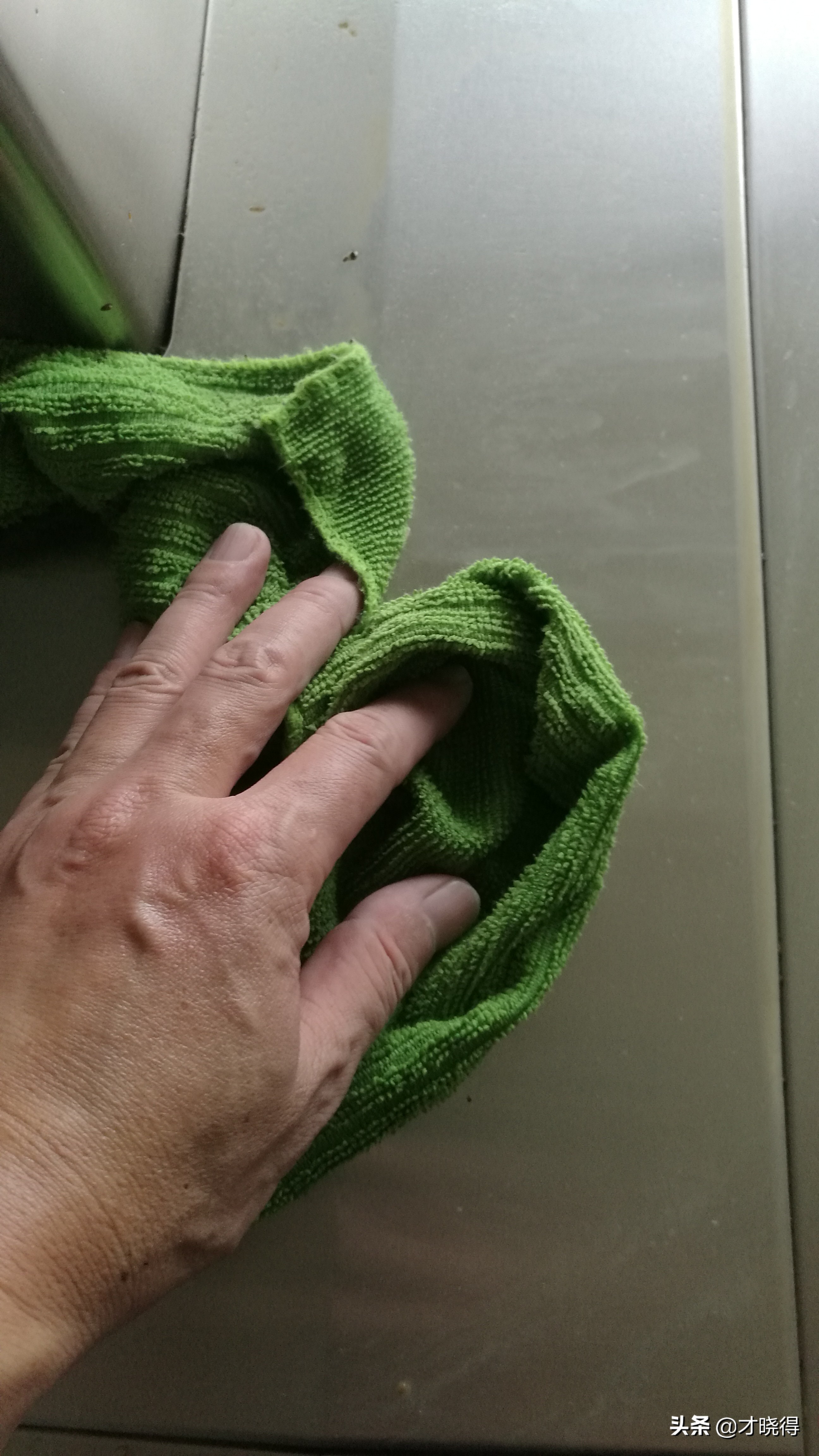 家用厨房清洁防油贴,纯碱片怎样清洗油烟机