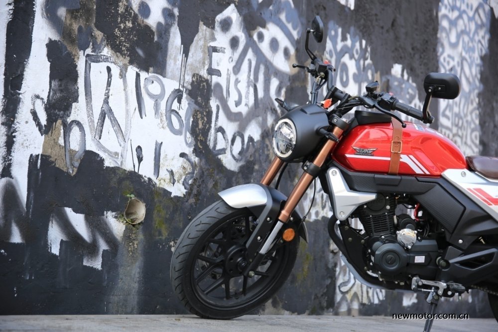 力帆dk150试驾视频,力帆dk150有哪些颜色