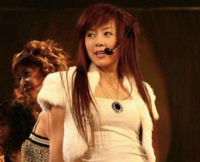 超女冠军安又琪为什么混得这么惨,第一届超级女声安又琪现状