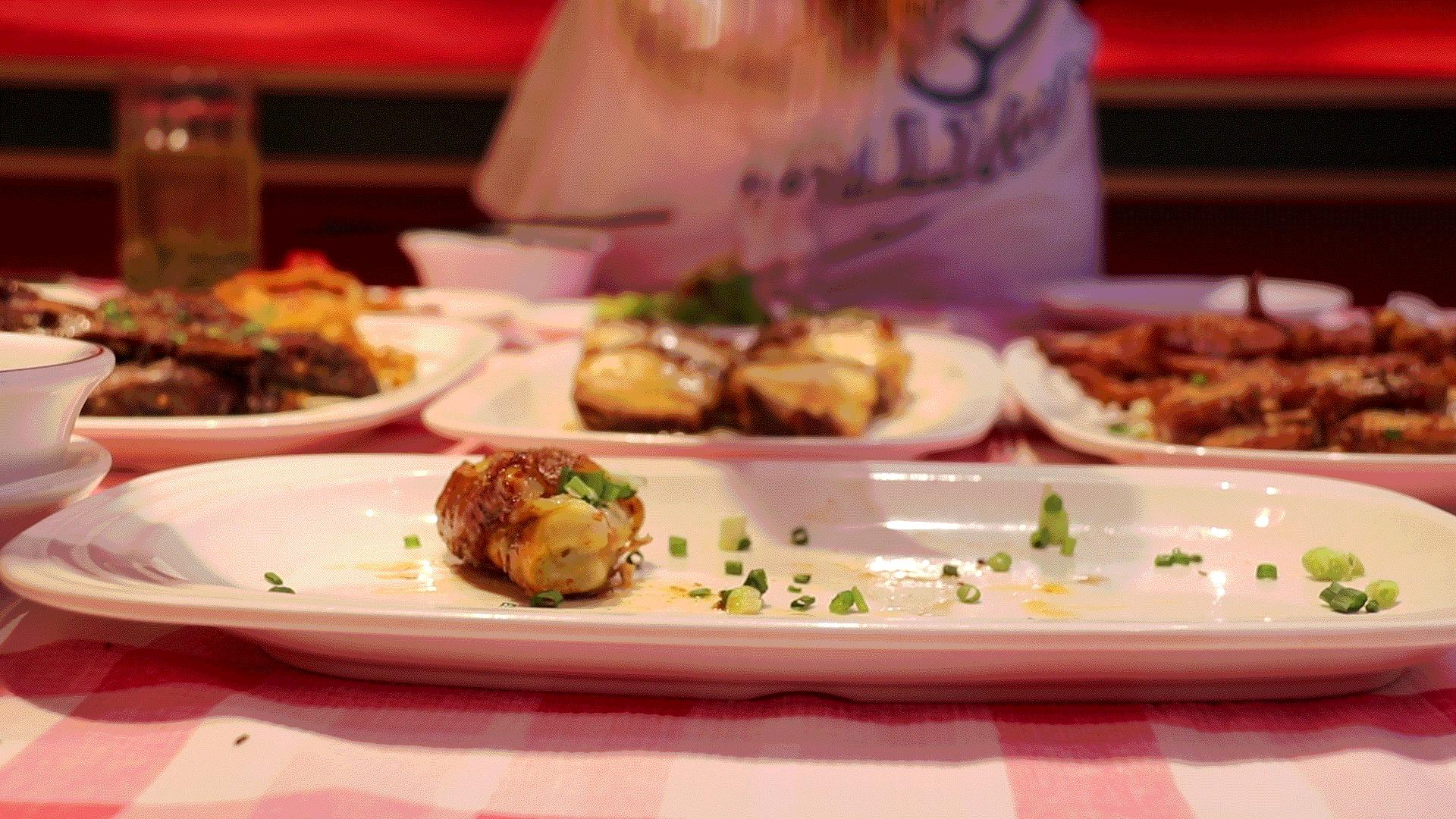 卤味还能烤着吃，这家店火了，国庆假期，还不快带家人来“打卡”？