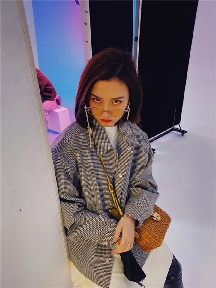 杨超越翻版宋祖儿？别开玩笑了