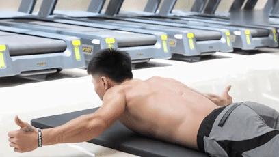 怎么锻炼让肩膀背部更好看,七分钟肩膀背部训练方法