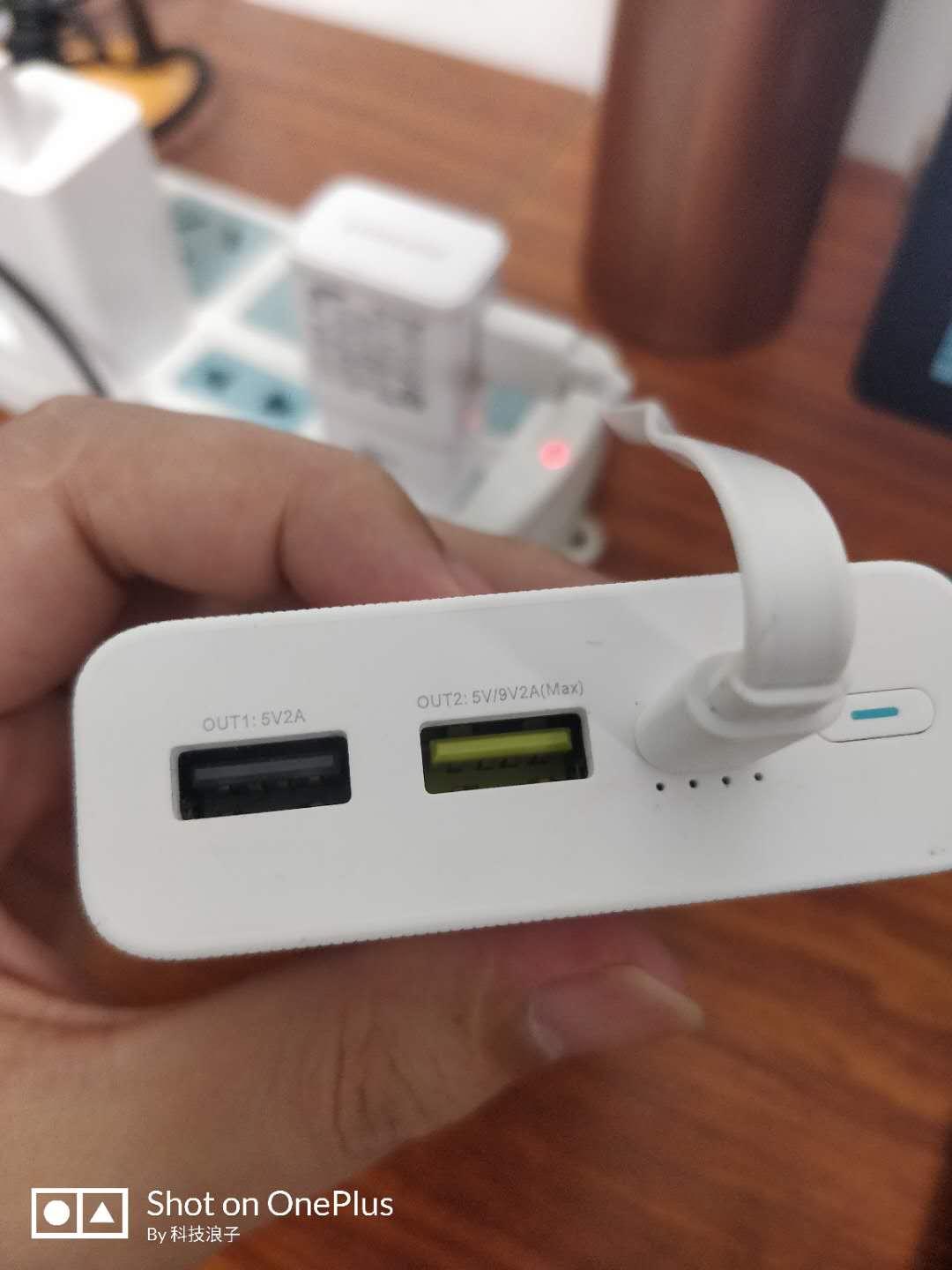 荣耀充电宝充不进电怎么回事,荣耀手机充电宝充不进电怎么回事