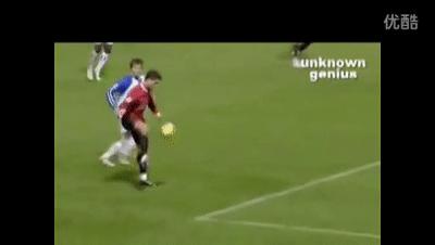 球王假装老人踢足球,内马尔假摔和c罗假摔哪个多