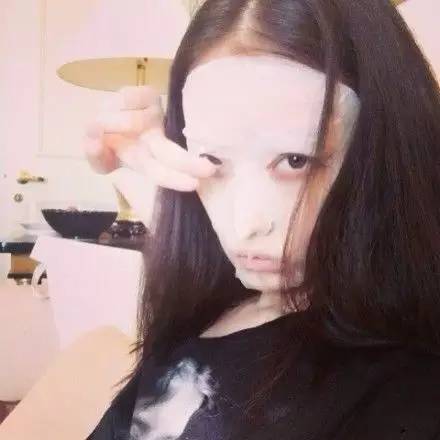 40岁还不老的女神,40岁用抗老紧肤面膜好吗