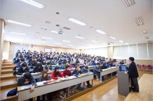 一本和本科哪个学历高一点呢,普通一本和二本学历有差别嘛