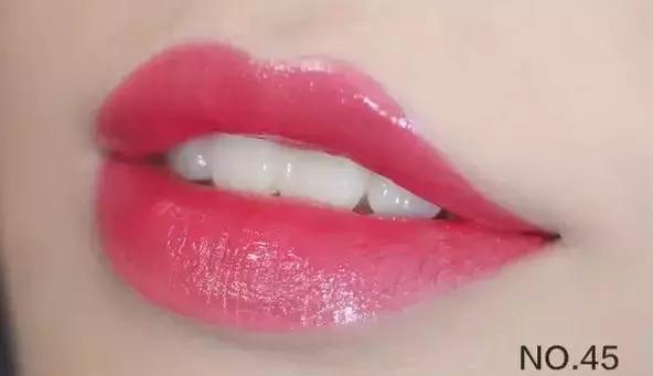 杨树林口红情人节哪个颜色好看,杨树林的口红胡萝卜色