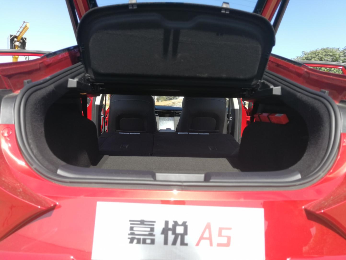 江淮嘉悦a5和k3,起亚k3朗逸