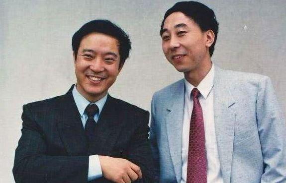 58岁和妻子离婚，64岁在节目晕倒，弃冯巩而去后，牛群有多凄惨？