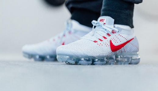 耐克气垫要买大一号吗,耐克气垫鞋适合大体重吗