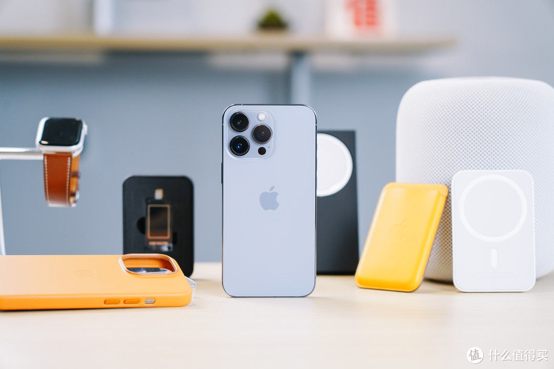 iphone13pro后盖苹果标,iphone13pro换电芯使用感受