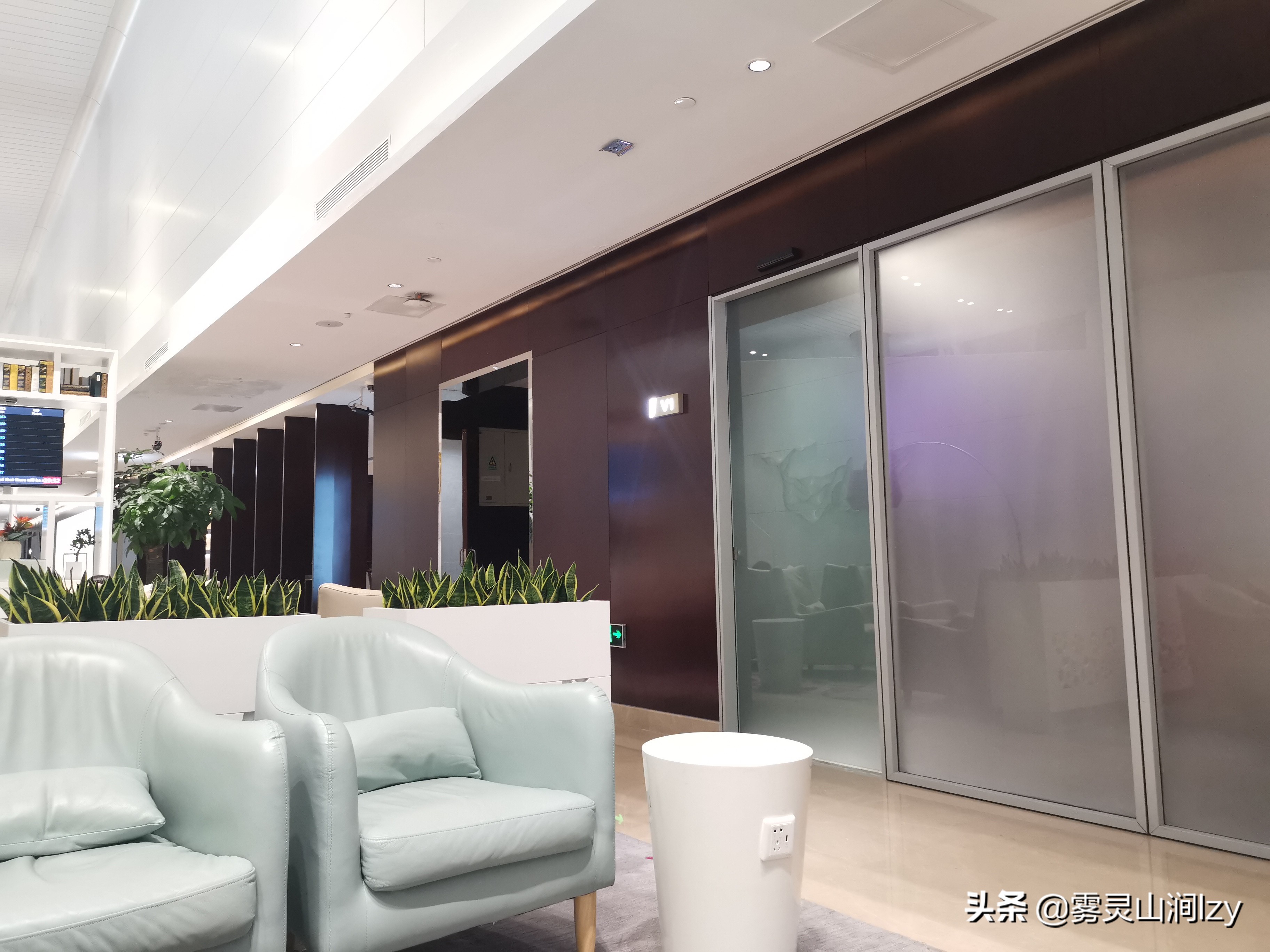 广州白云机场南航两舱贵宾服务,广州白云机场头等舱候机楼