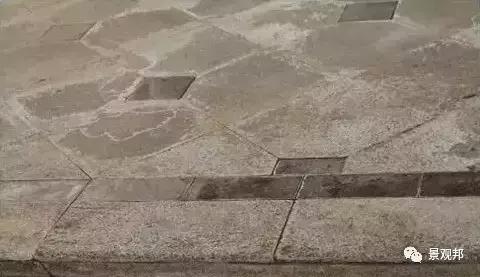 室外地面石材泛碱怎么办,水景石材泛碱如何处理