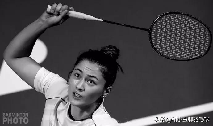 羽毛球高远球的规范动作视频,高远球关键点