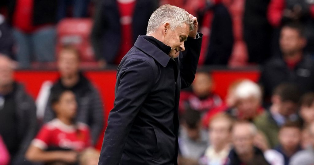 中后卫危机，2大将伤缺！曼联魔鬼赛程，索帅如何解？最佳352阵型