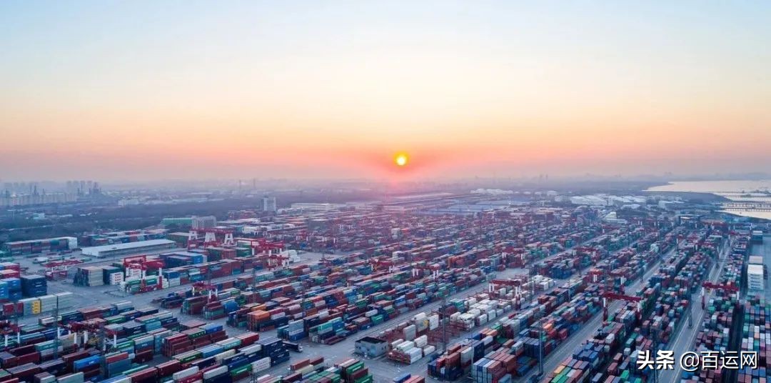 “炸了”！天价运费再度来袭：一夜之间暴涨25.8%！人民币下