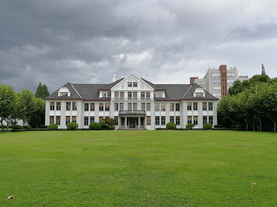 深圳人看上海,深圳人眼中的深圳大学