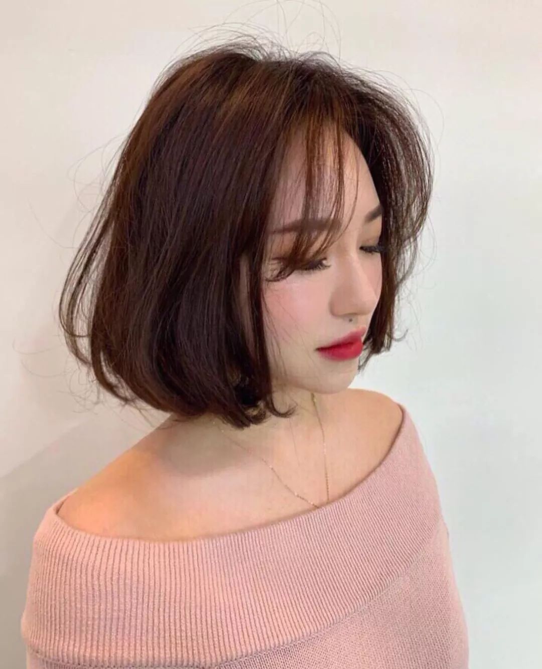 中长发锁骨发烫发中卷,初恋锁骨发中长发烫发