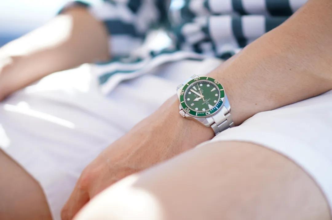 万元左右最保值的潜水表,万元内潜水表哪款最好