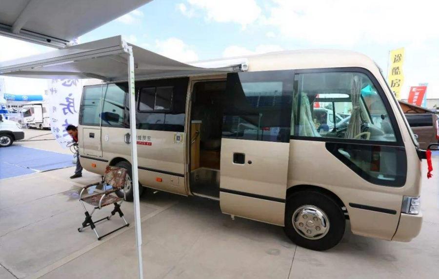 玩房车是这个疫情季最佳旅行方式 (房车出行和自驾出行)