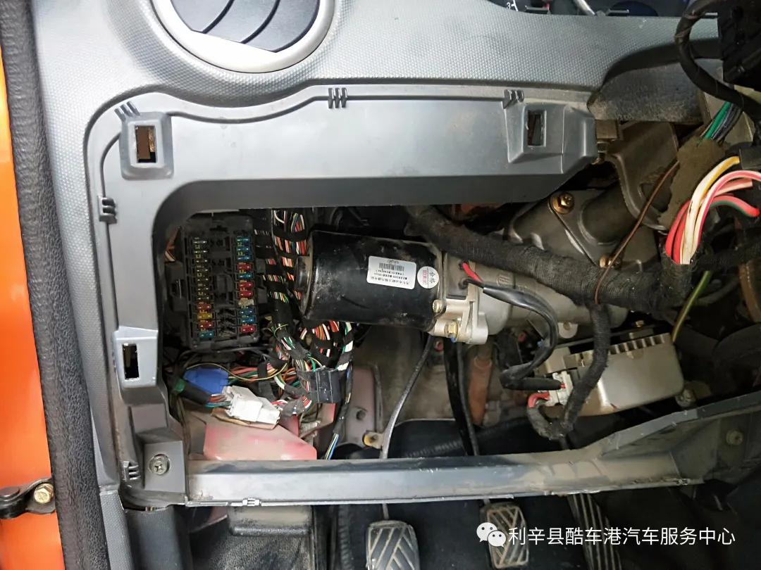 长安面包车开远光灯转向灯不亮,长安汽车大灯不亮怎么找线路