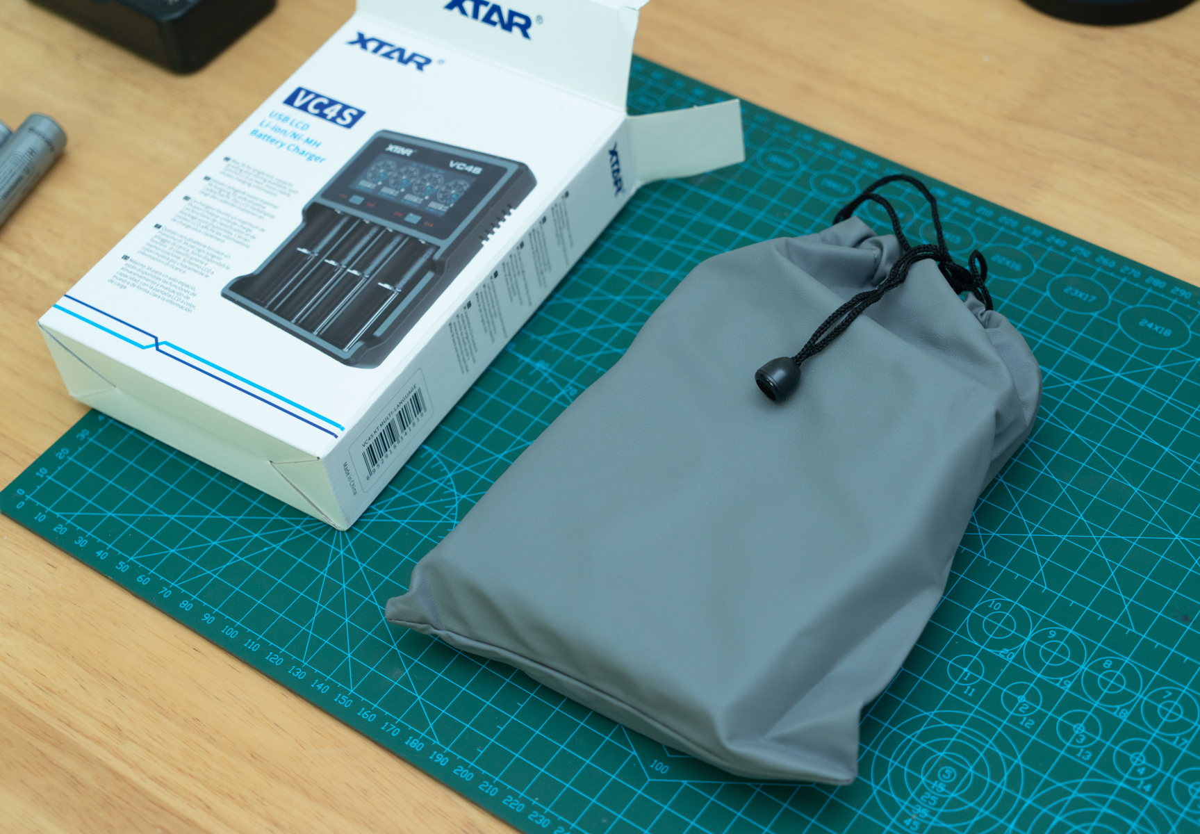 vc4s智能充电器,vc4s全自动充电器