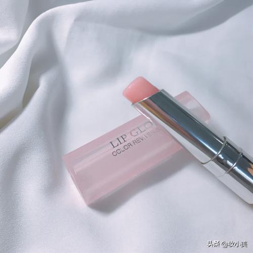 黄皮不要买什么色的口红,黄皮勿买口红色号