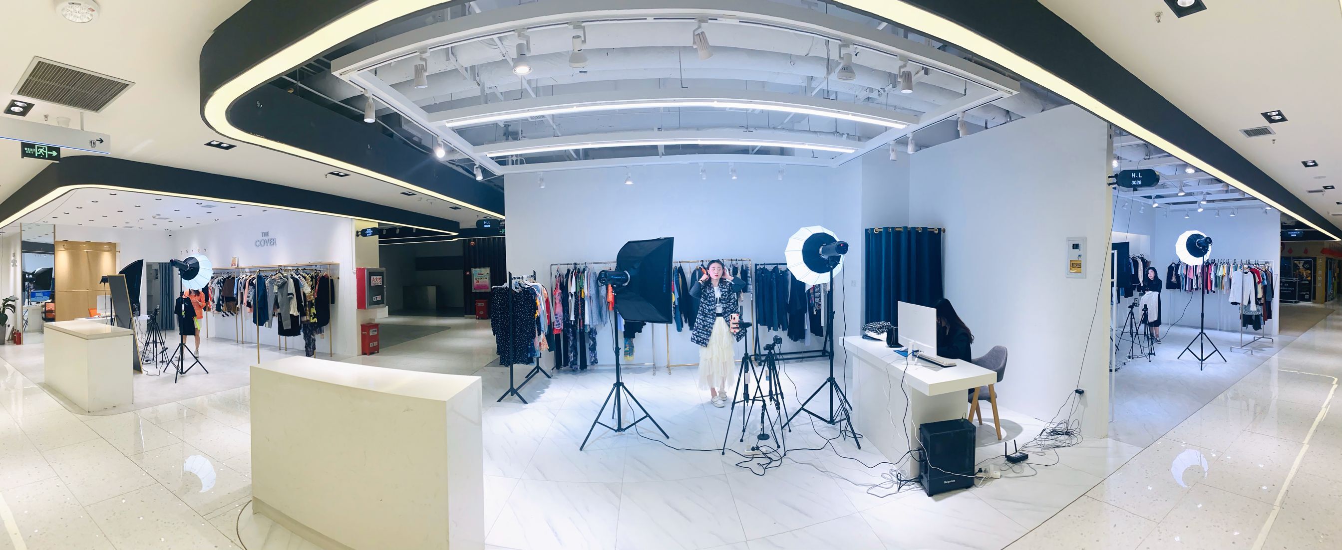 合肥最大的服装批发市场,合肥最大的服装批发厂