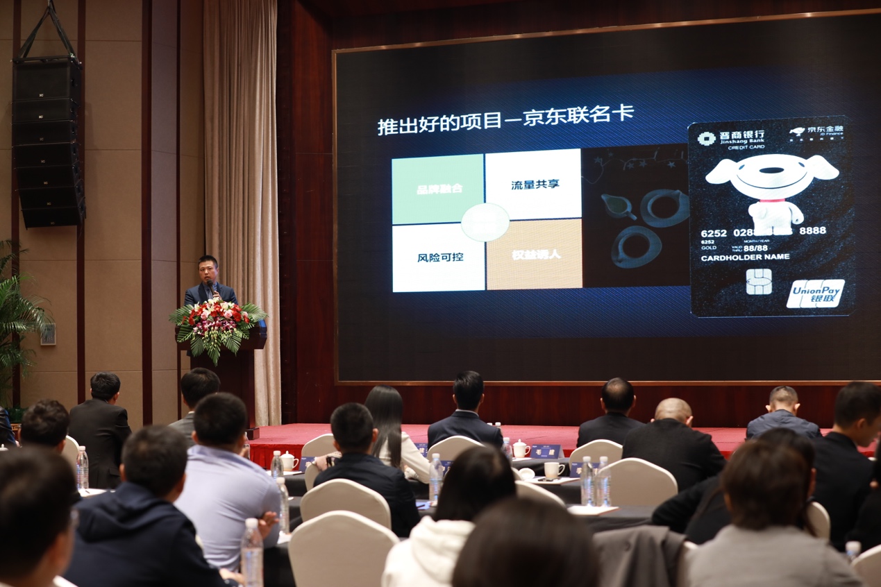 小白卡信用卡怎么样,小白卡光大中信