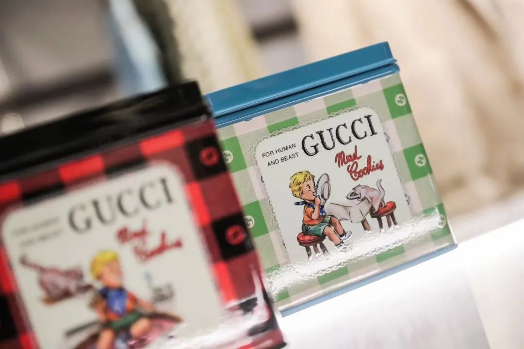 gucci线上跟实体店价格,gucci饼干白色