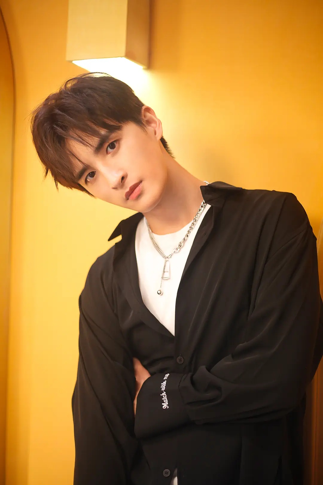 张远恋情澄清,张远微博官宣恋情图文