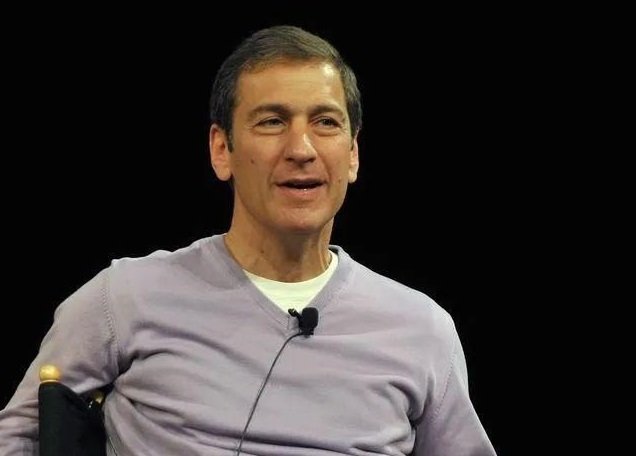 迈克尔乔丹第2冠表演时刻,迈克尔乔丹惊世一投庆祝