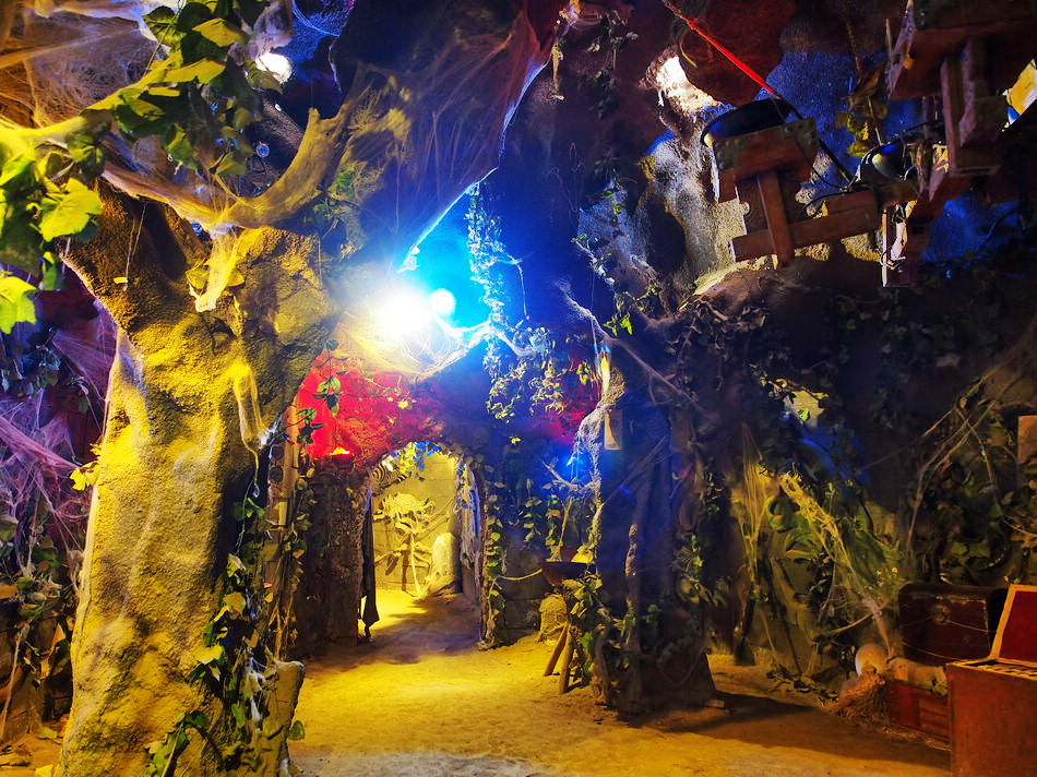 跟着星爷和老谋子的电影,去逛这座大名鼎鼎的西北影视城堡